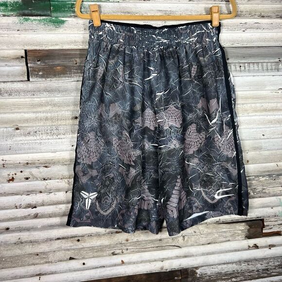 Nike X Kobe Bryant Emerge Hyperelite Snakeskin Camo Shorts - Picture 3 of 10